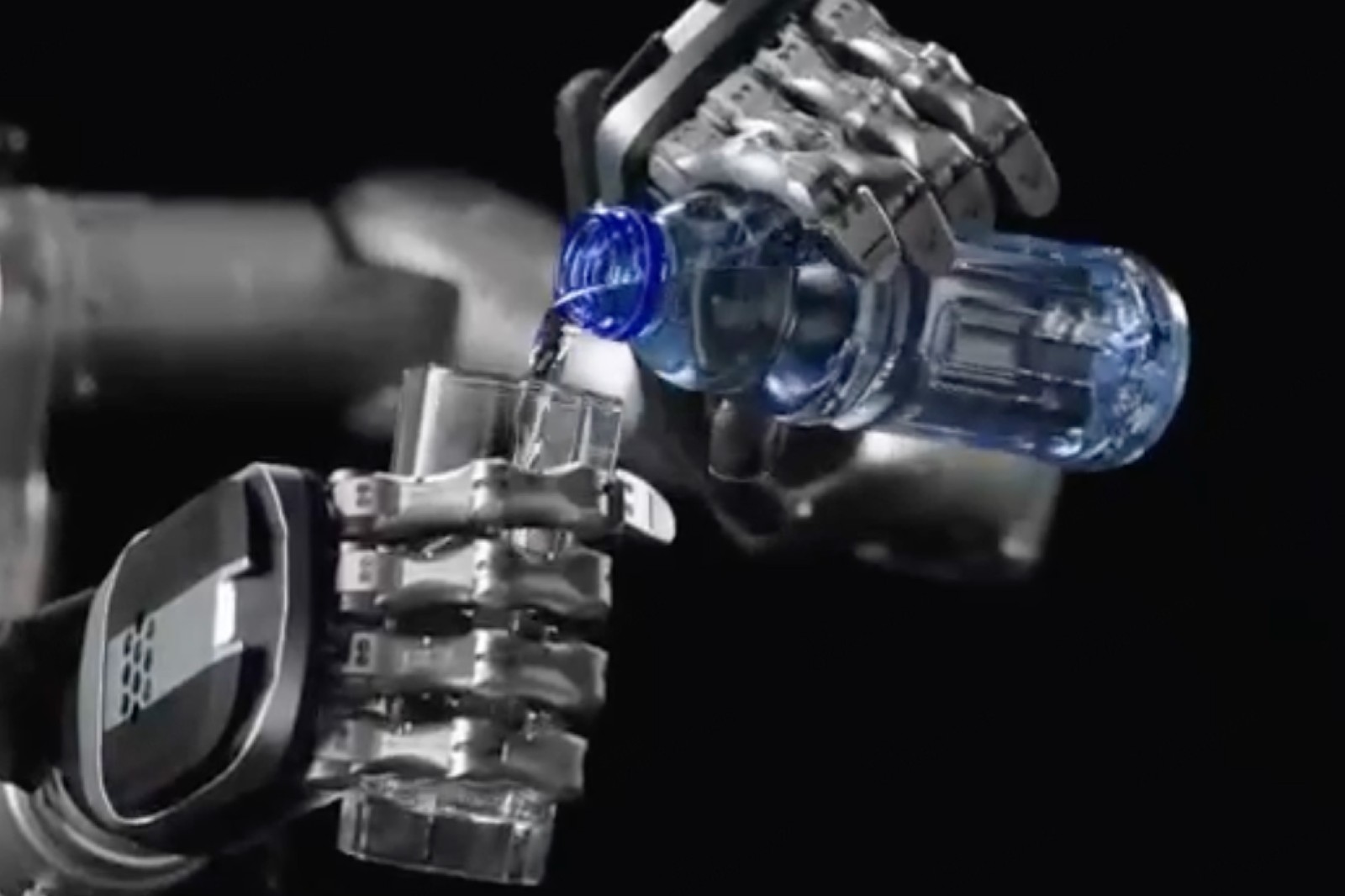 系列解读 | 米兰官网灵巧手家族亮相：高自由度的创新突破